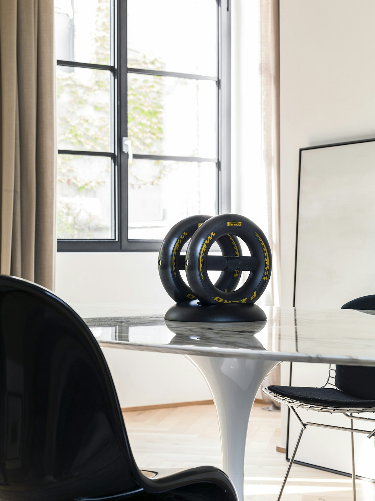 Ciclotte Pirelli Dumbbells · Visual manufacturer