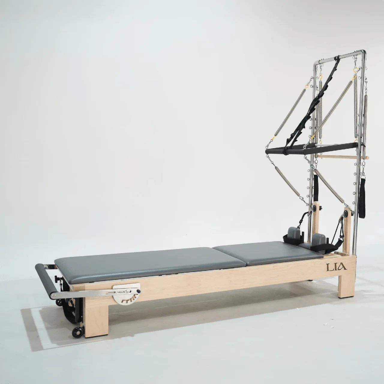 Serenity reformer made of maple wood including tower model LIA182W from LIA PILATES